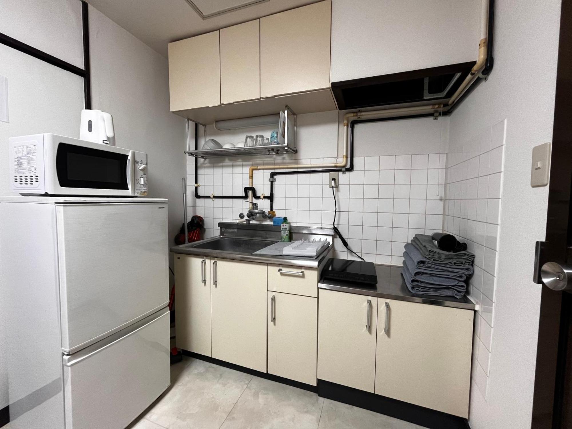 Апартаменты Shinjuku! Hayashi House 3P Free Wi-Fi! Токио Экстерьер фото